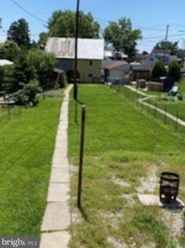 236 Main St, Dauberville PA  exterior