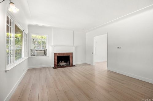 2483 Oregon Ave, Long Beach, CA 90806-2924
