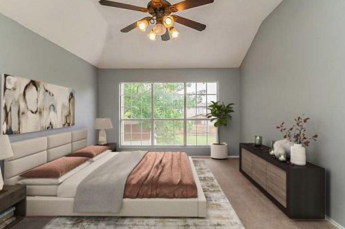 6841 Greenleaf Dr, Fort Worth, TX 76182-7047