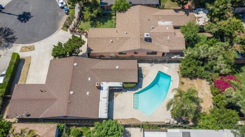 6747 Blewett Ave, Van Nuys, CA 91406-6014