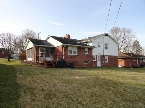 1129 Park St, Bellefontaine OH  43311-2330 exterior