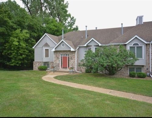 8116 Dellwood Dr, Des Moines, IA 50322-4094