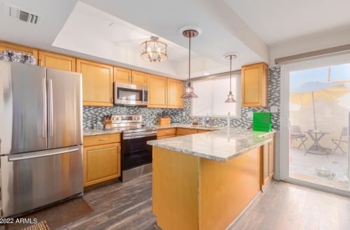 6169 Granite Reef Rd, Scottsdale AZ  85250-6201 exterior