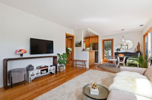 1720 Calle Poniente, Santa Barbara CA  93101-4916 exterior