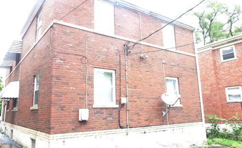 1125 Elm Park Dr, Cincinnati, OH 45216-2209
