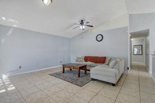 3324 Huntwicke Blvd, Davenport FL  33837-8297 exterior