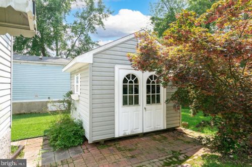 155 Whippoorwill Way, West Deptford NJ  08051-1383 exterior