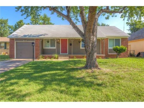 6631 28th Pl, Tulsa, OK 74129-6121