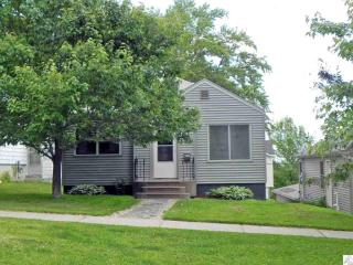 1406 Central Ave, Duluth MN  55807-1316 exterior