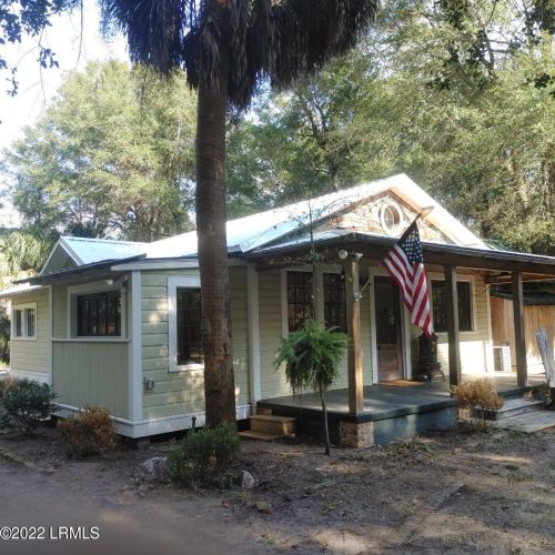 80 Gannet Point Rd, Beaufort, SC 29907-2304
