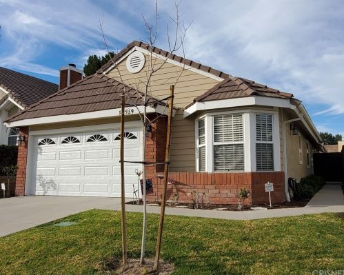 19959 Tracy Ct, Santa Clarita, CA 91351-4822