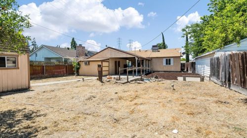 316 Sycamore Ave, Manteca CA  95336-4550 exterior