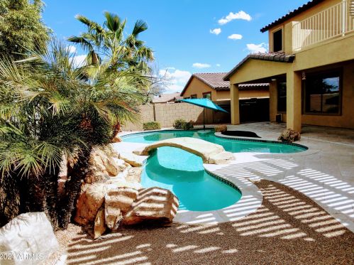 18204 Carmen Dr, Sun City, AZ 85388-2336