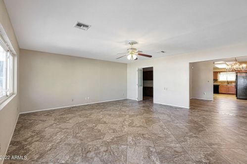 10919 Saratoga Cir, Sun City AZ 85351-2114 exterior