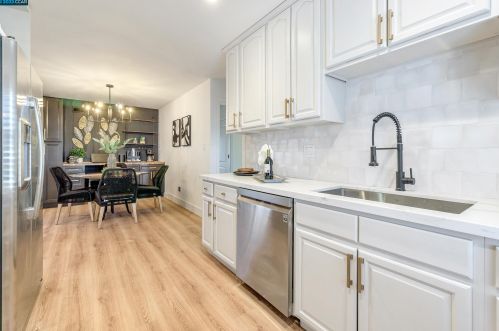 1177 Coad Ct, West Pittsburg CA  94565-6204 exterior