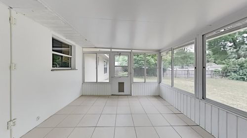 584 Oakwood Ave, Orange City FL  32763-4211 exterior