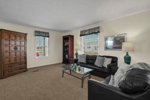 239 Rosie Ave, Pataskala OH  43062 exterior