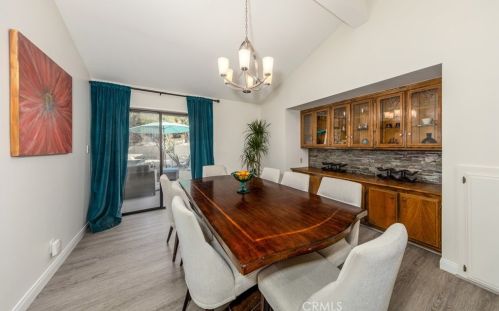 1672 Smiley Heights Dr, Redlands CA  92373-6533 exterior