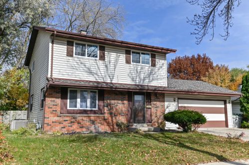 8110 Green Tree Rd, Milwaukee WI  53223-4928 exterior