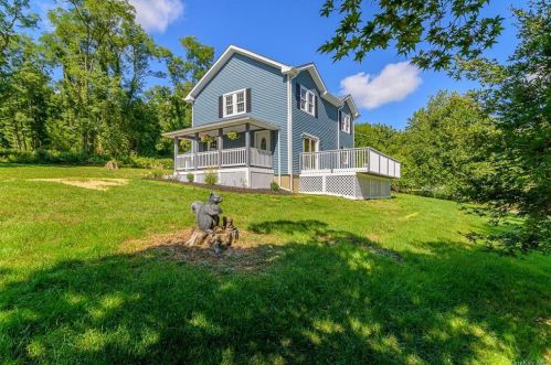 51 Birch Hill Rd, Patterson NY  12563-2317 exterior