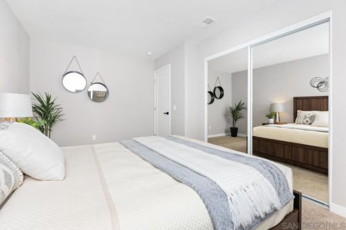 7301 Linbrook Pl, San Diego CA exterior