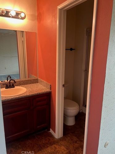 7083 Idyllwild Ln, Riverside CA  92503-1029 exterior