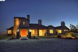 16719 Hickory Ave, Grayson, CA 95363-9695