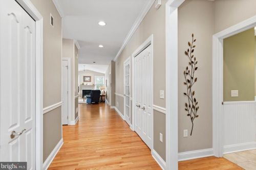 17 Tuscany Ct, Camp Hill, PA 17011-1033