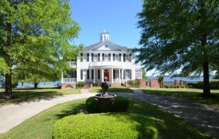 764 Caughman Pt, Batesburg-Leesville, SC 29070-9506
