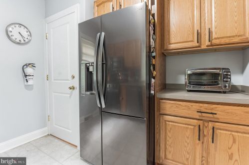 4401 Route 27, Princeton NJ  08540-8708 exterior