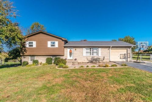 139 Mountain View Dr, Berea, KY 40403-9731