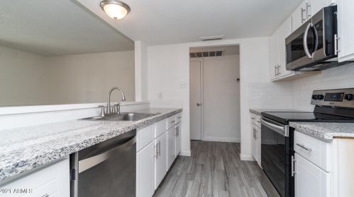 15036 38th Ave, Phoenix AZ  85053-4513 exterior