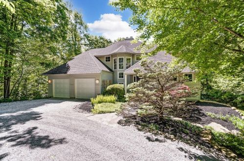 1428 Apple Hill Rd, Cincinnati, OH 45230-5113