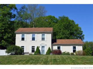 1162 Pleasant St, Southington, CT 06489-2057