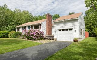 70 Tsienneto Rd, Derry, NH 03038-1517