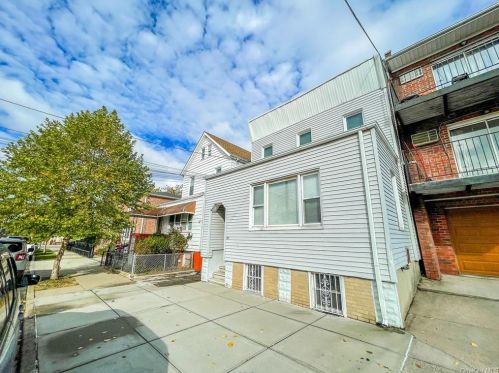 2863 Roebling Ave, Bronx, NY 10461-5405