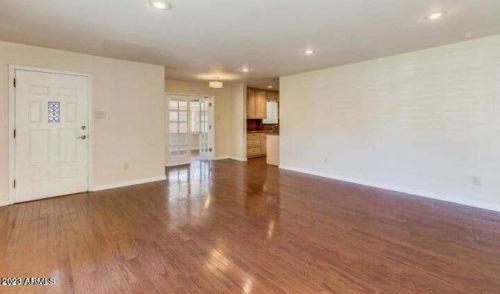 7036 15th St, Phoenix AZ  85020-5414 exterior