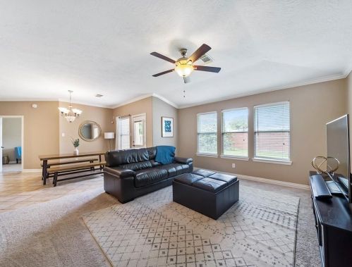 2012 Roaring Springs Dr, Pearland TX  77584-6768 exterior