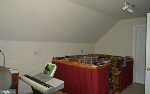 113 Lacy Ln, Bowling Green VA  22427-9310 exterior