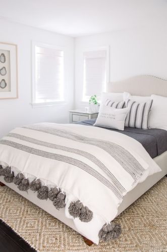 126 Ruby Ave, Newport Beach CA  92662-1126 exterior