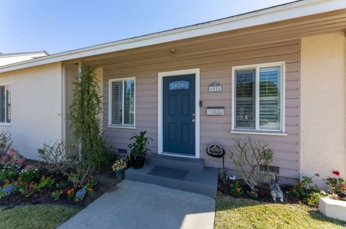 6028 Dunrobin Ave, Lakewood CA  90713-1034 exterior