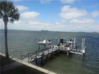 2661 Saint Joseph Dr, Dunedin, FL 34698-1714