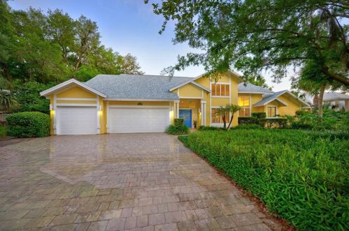 2585 Spruce Creek Blvd, Daytona Beach FL  32128-6787 exterior