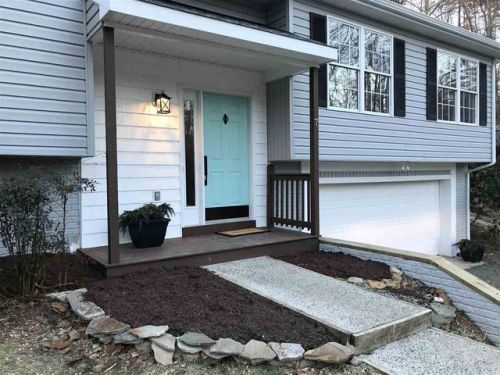 7 Landing Ct, Bybee, VA 22963-3348