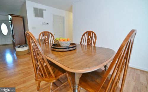 23 Bobby Ln, Edinburg VA  22824-2552 exterior