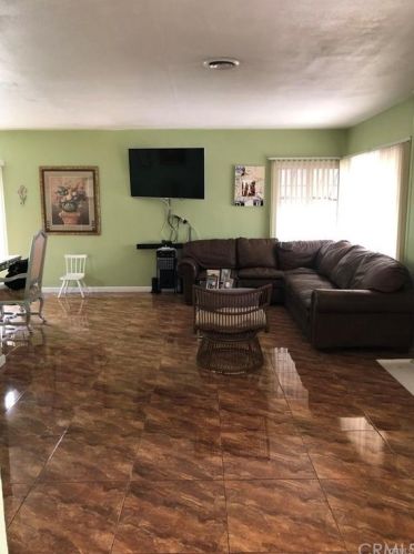 8826 Beaudine Ave, South Gate, CA 90280-2604