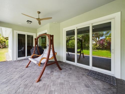 950 Yearling Trl, Sebastian FL  32958 exterior