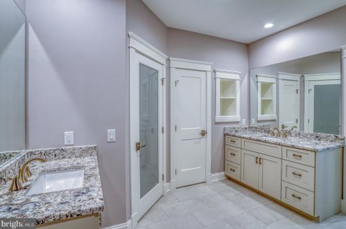 94 Wolf Creek Cir, Dover DE  19901-4917 exterior