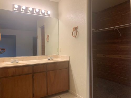 1 Segura Dr, Oroville CA  95966-8600 exterior