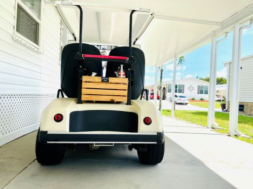 4104 Sandpine Cir, Boynton Beach FL  33436-2660 exterior